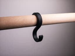 S-образна кука, страничен изглед