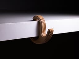 Закачалка за маса, кафяв вариант