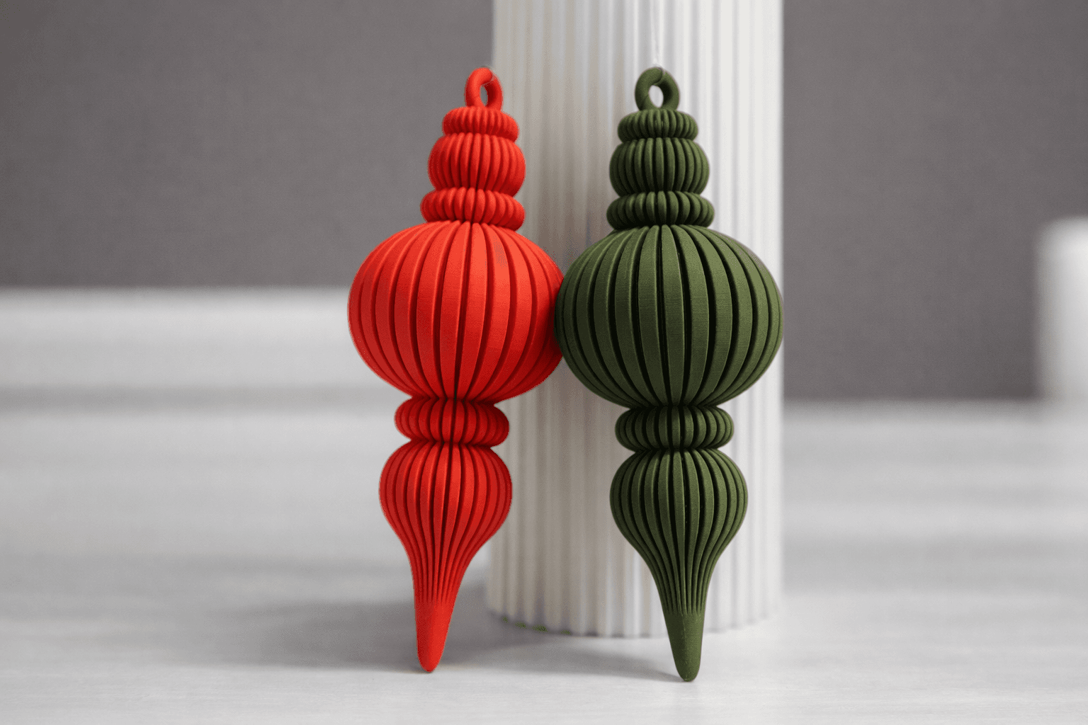 Модерен коледен орнамент за елха